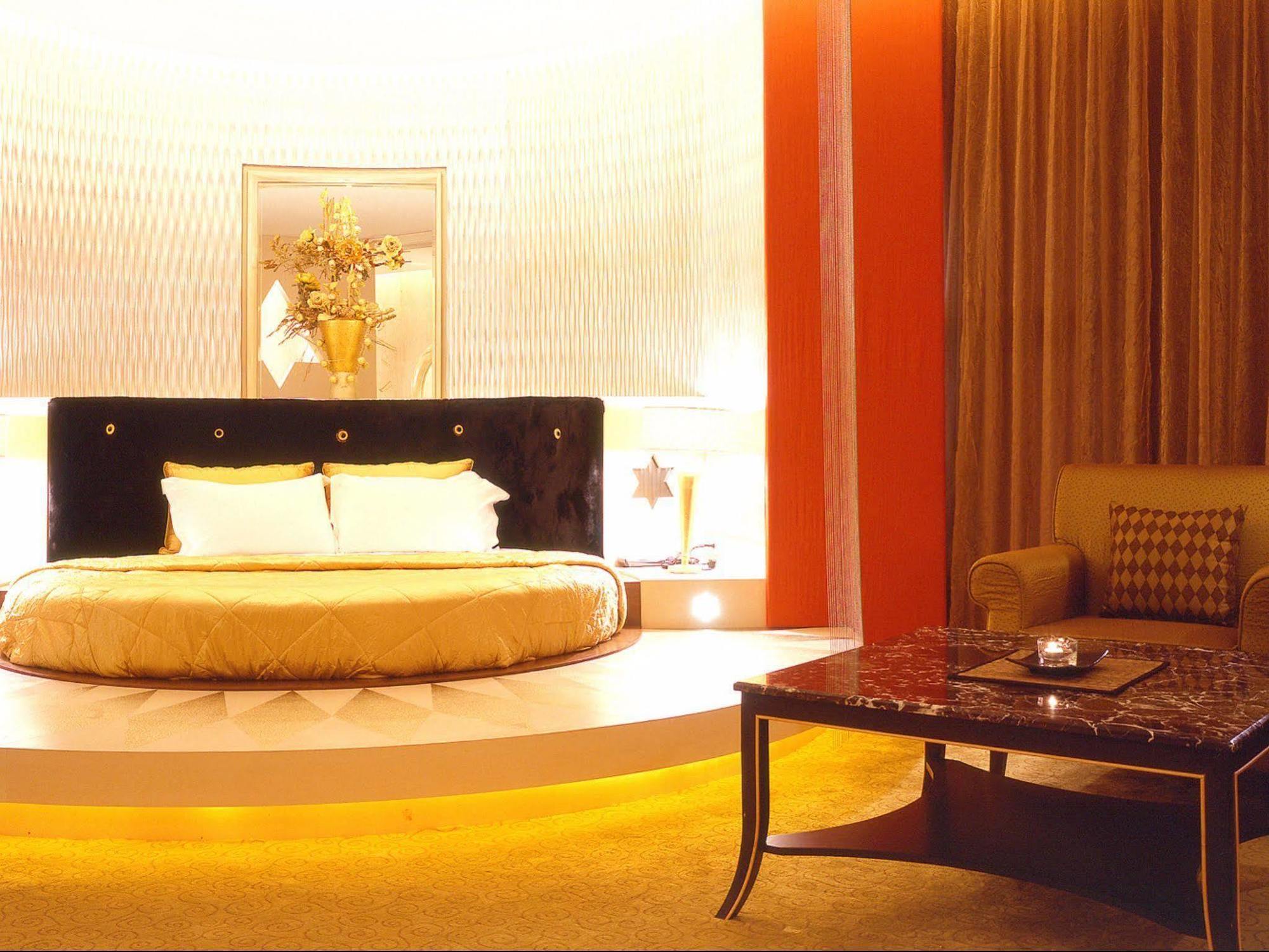 Dongfeng Motel Guishan Extérieur photo
