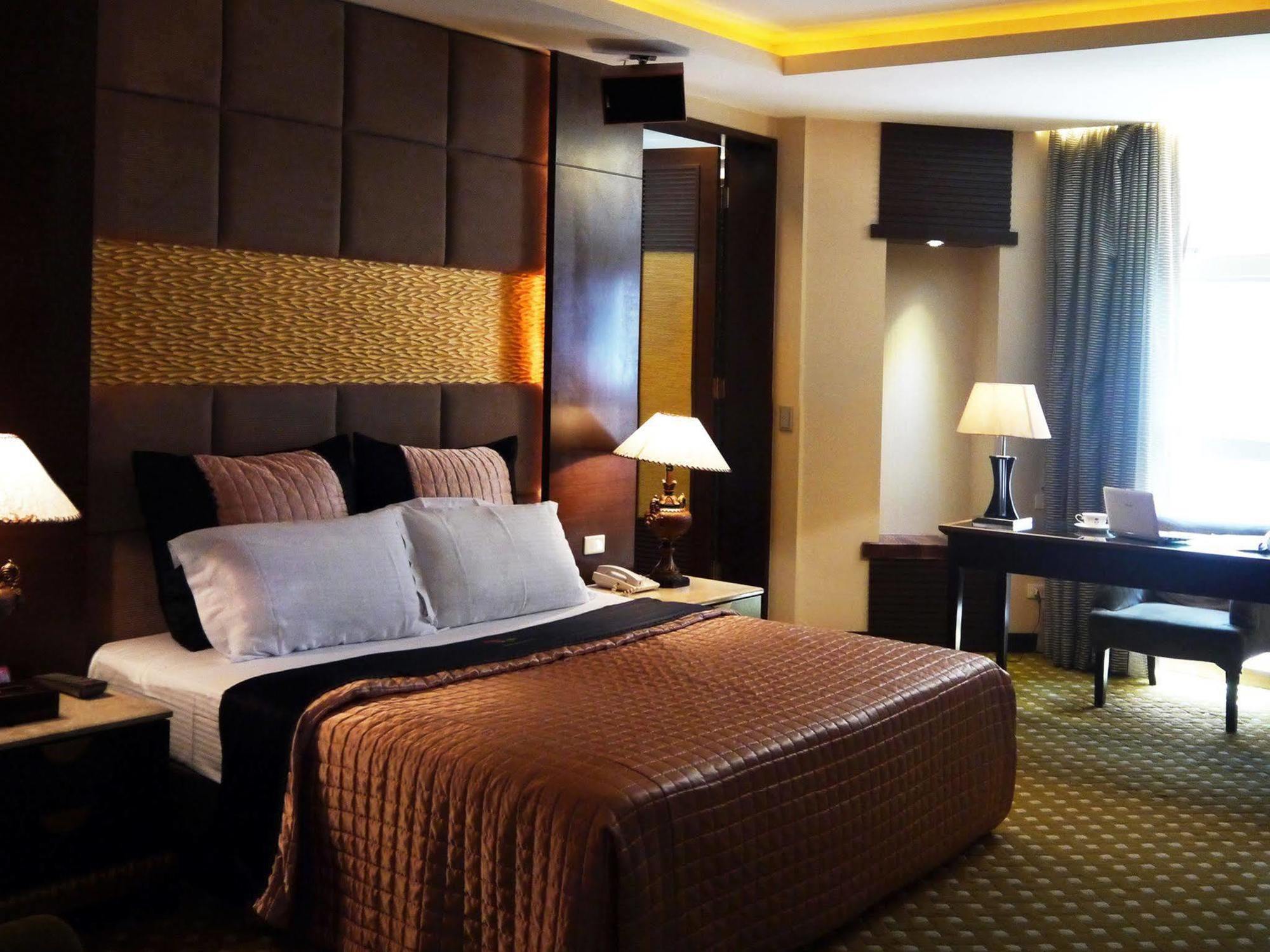 Dongfeng Motel Guishan Extérieur photo